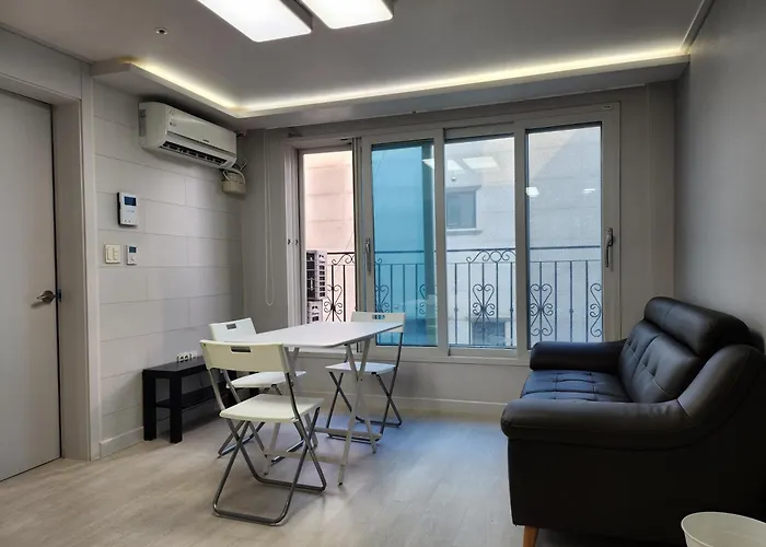 Sg Two Single Near Sadang Station 빌라 *