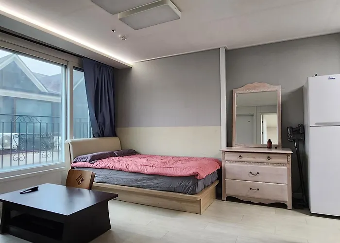Sg Two Single Near Sadang Station 빌라 *
