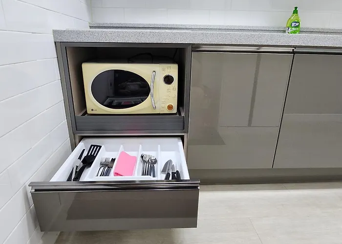 Sg Two Single Near Sadang Station 빌라